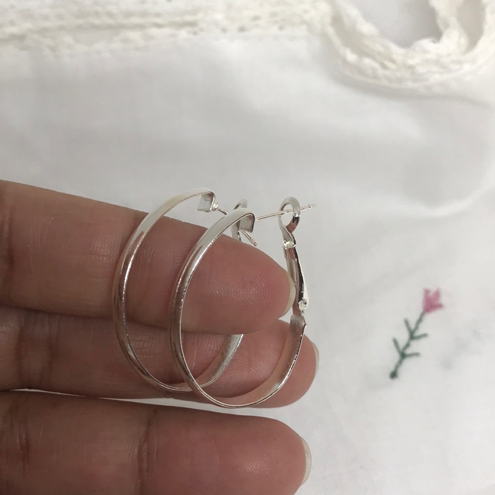 New! Silver earrings